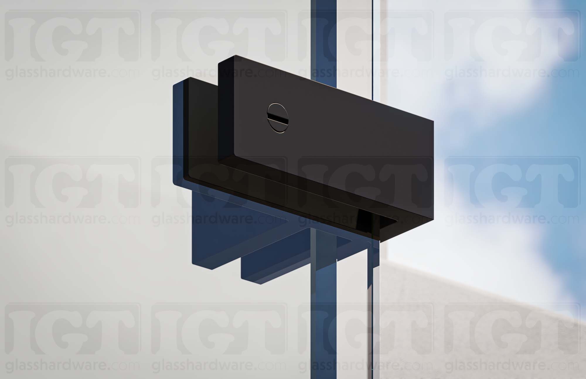 A close up of the 90 Degree Glass Bracing Clamp installed between two glass panels. The bracing clamp's grub screws tighten to securely fasten it to the glass. Matte Black.